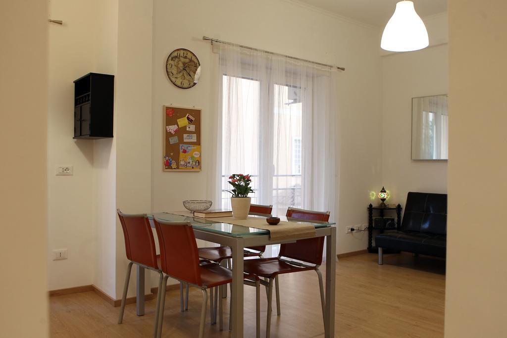 Holiday Home Roma Phòng bức ảnh